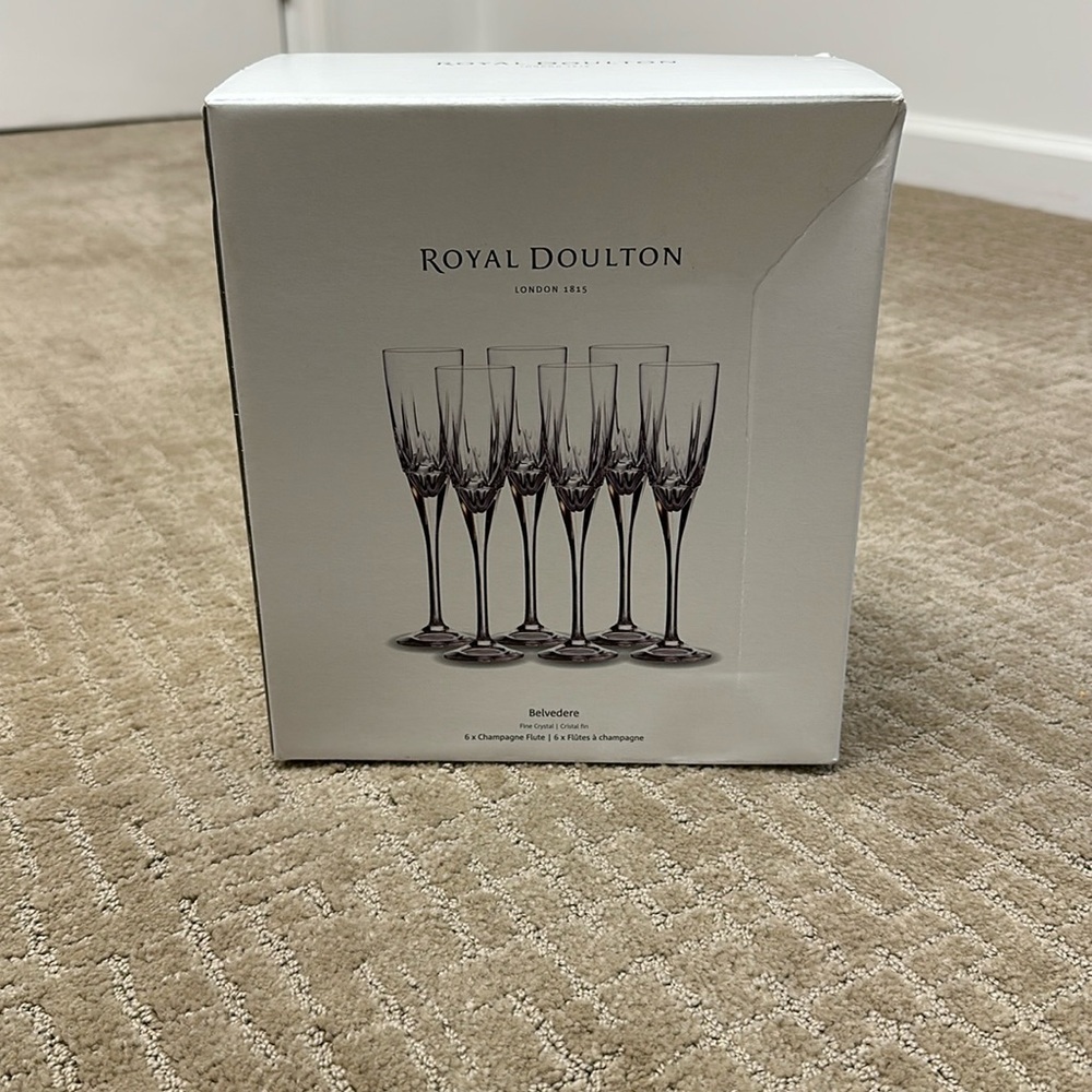 Royal Doulton Belvedere Champagne Flutes (6)